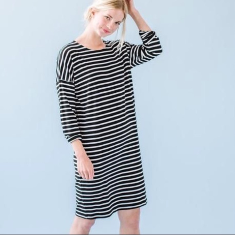 Sonnet James Ava Dress sz M Black and White stripe